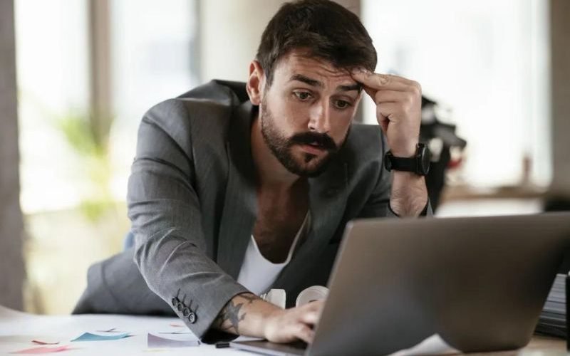 Demissões voluntárias batem recorde no Brasil com mais de 7 mi em 2023, mostra levantamento