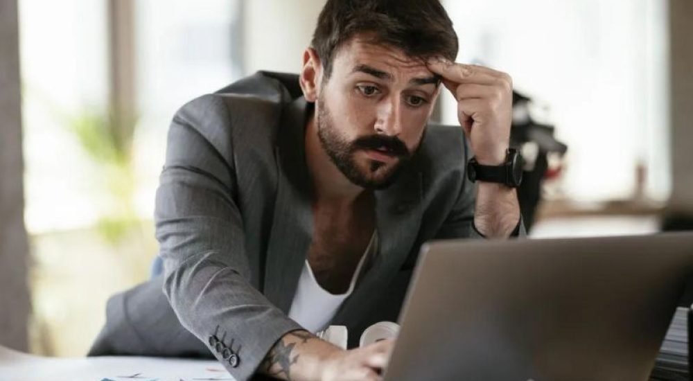 Demissões voluntárias batem recorde no Brasil com mais de 7 mi em 2023, mostra levantamento