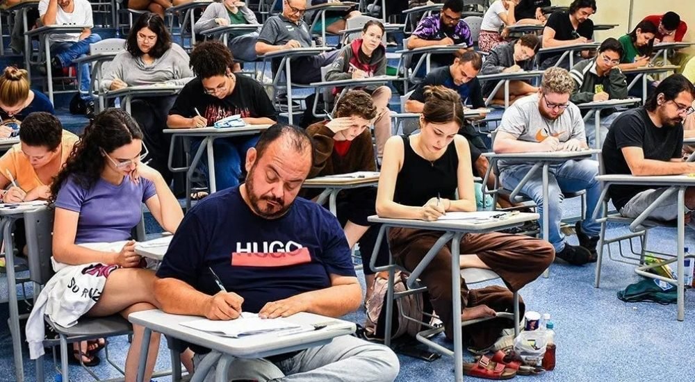 20SET25-DM-EDUCACAO