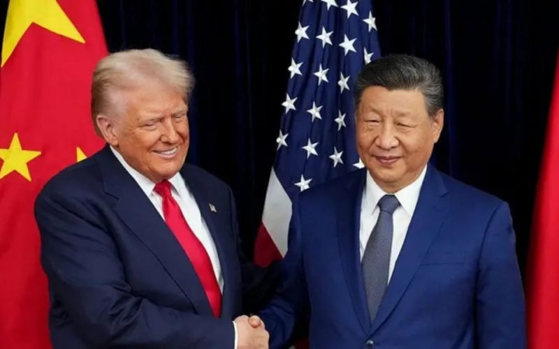 30OUT25-TRUMP-XI