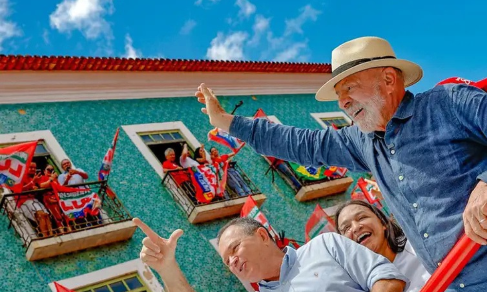 20.10.2026 - Lula participa de ato de campanha em São Luís (MA).
