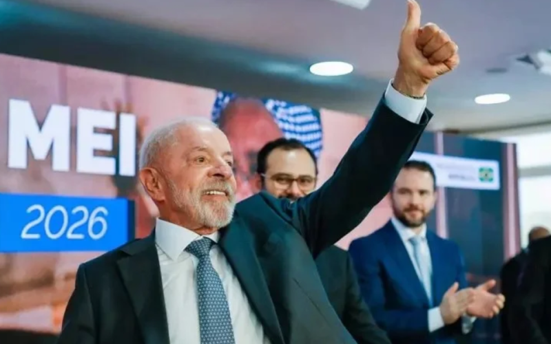 Lei sancionada por Lula prevê perdão de dívidas federais de MEIs e amplia o teto anual de faturamento da categoria a partir de 2027