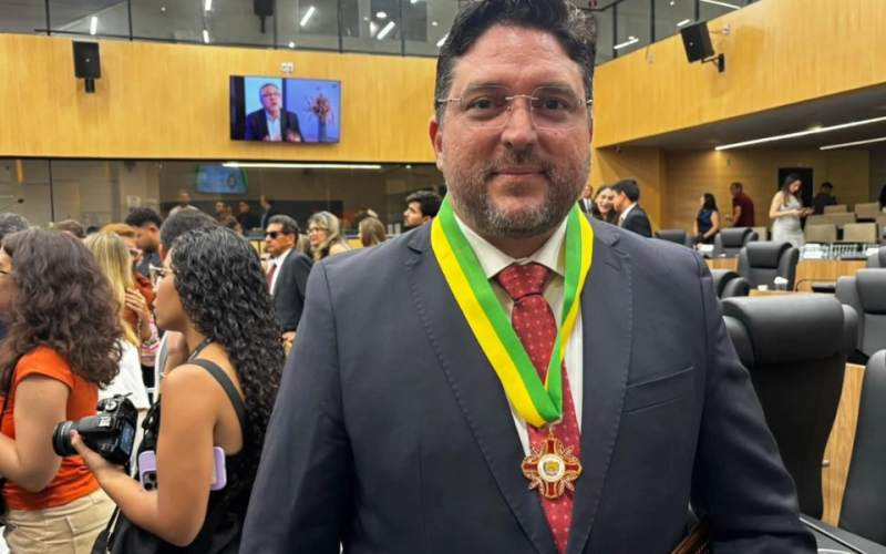 O secretário de Administração, Samuel Pontes