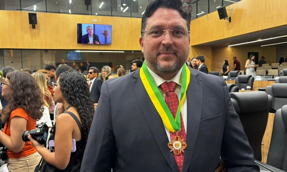 O secretário de Administração, Samuel Pontes