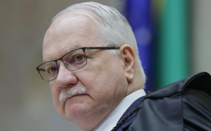O presidente do STF Ministro, Edson Fachin, em seção plenária do Supremo