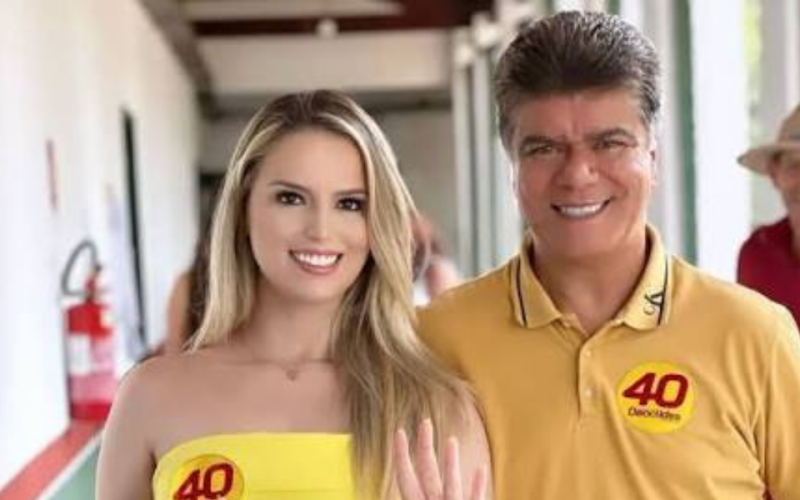 Maria Clara Macedo (candidata a Deputada Estadual no Maranhão) ao lado de seu Pai Deoclides Macedo (Prefeito de Porto Franco-MA)